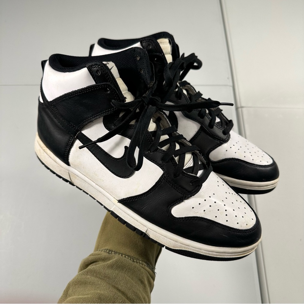 Nike Dunk High Retro black and white Men's Shoes size 10.5 used